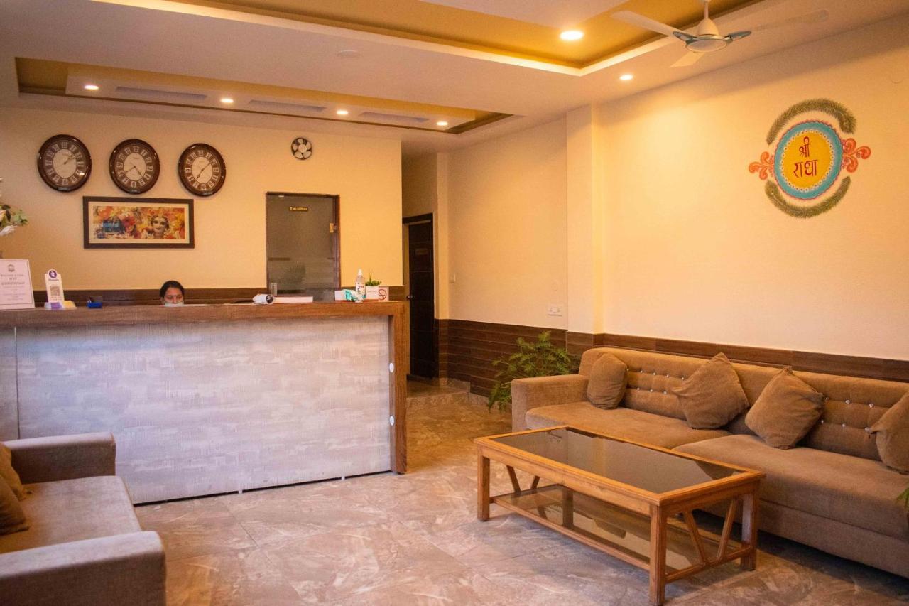 Mvt Guesthouse & Restaurant ริชิเคช ภายนอก รูปภาพ