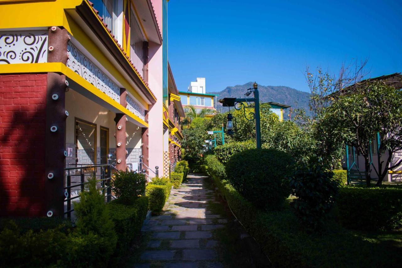 Mvt Guesthouse & Restaurant ริชิเคช ภายนอก รูปภาพ