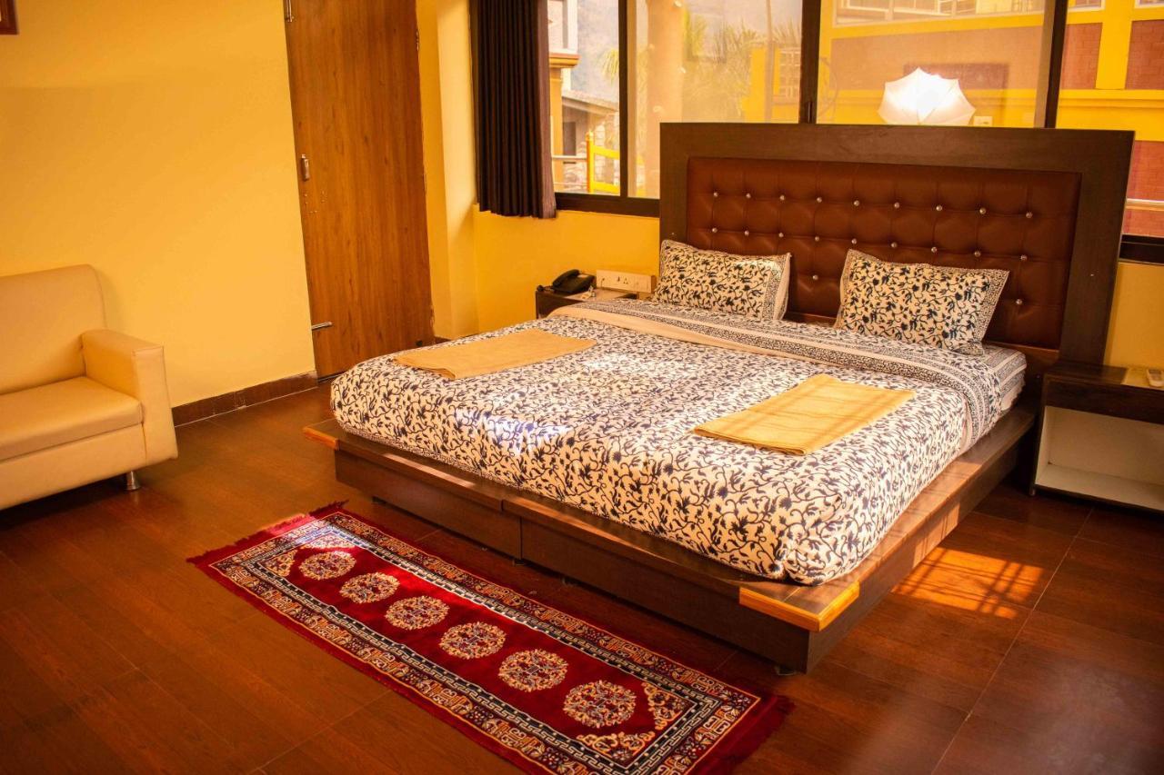Mvt Guesthouse & Restaurant ริชิเคช ภายนอก รูปภาพ